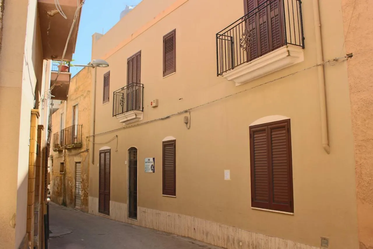 马扎拉德尔瓦洛 Kasbah San Francesco酒店 招待所